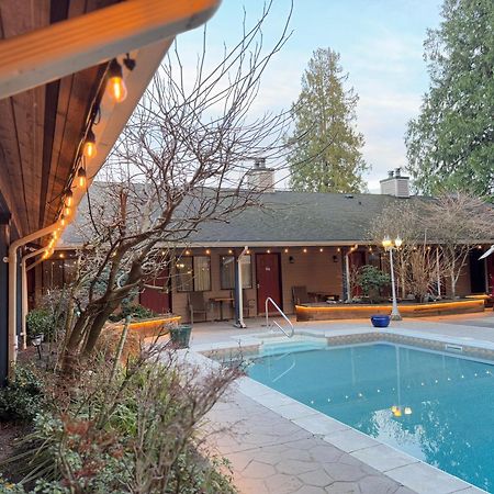 Sunshine Lodge Inn Гибсънс Екстериор снимка