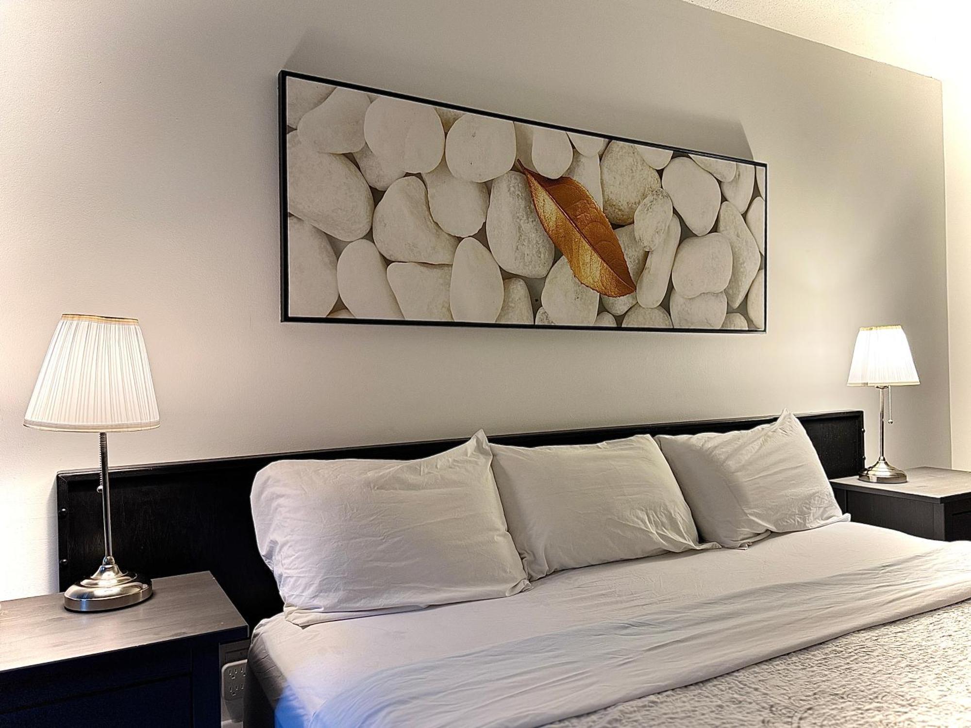 Sunshine Lodge Inn Гибсънс Екстериор снимка