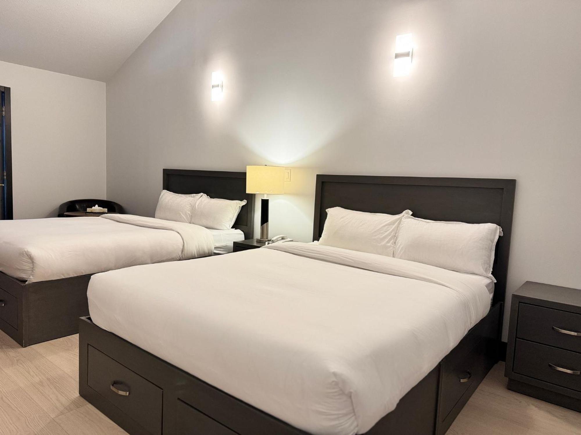 Sunshine Lodge Inn Гибсънс Екстериор снимка